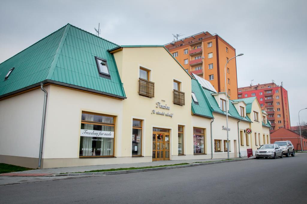 Penzion U Zamecke Zahrady Lipnik nad Becvou Exterior photo